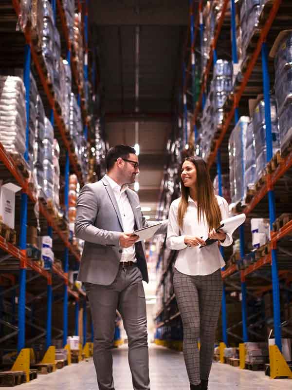 Audit : Visite du site de production d'une usine, par un agent assureur, pour travailler à la prévention des risques.